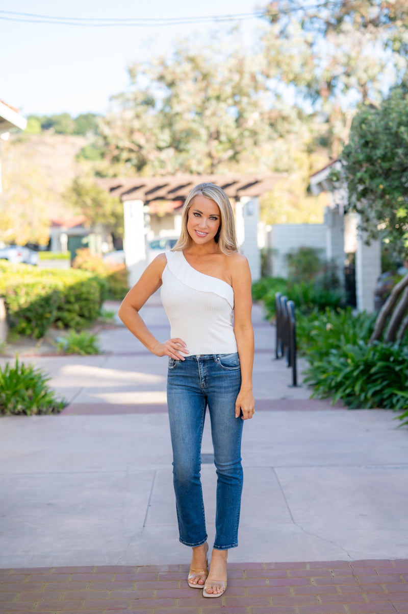 ONE SHOULDER RUFFLE TOP - IVORY