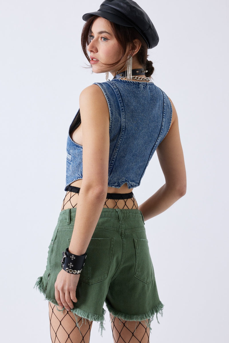 VINTAGE V-NECK DENIM VEST - MED WASH