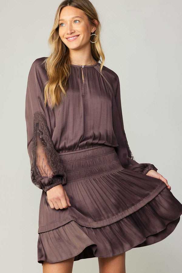 LACE SLEEVE MINI DRESS - ROSE TAUPE