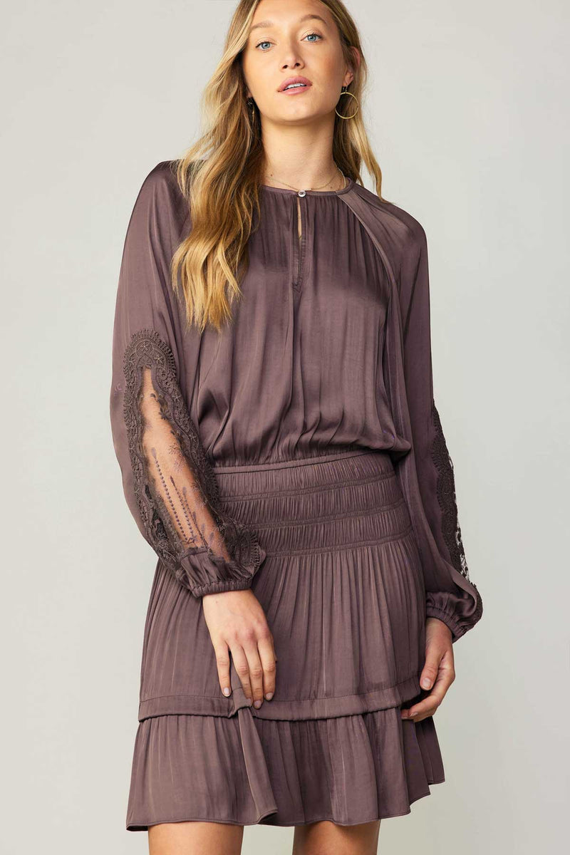 LACE SLEEVE MINI DRESS - ROSE TAUPE