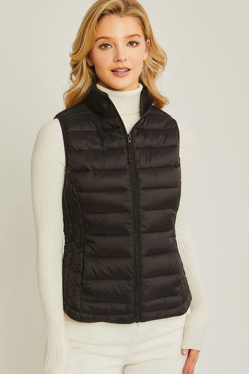 LIGHTWEIGHT PUFFER  VEST - BLACK