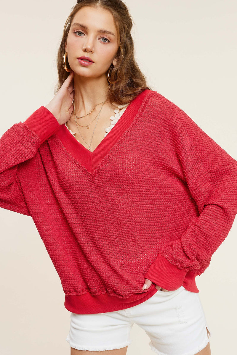 OVERSIZED V-NECK WAFFLE SWEATER - TOMATO