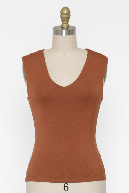 DOUBLE LAYER V-NECK TANK TOP - TERRACOTTA