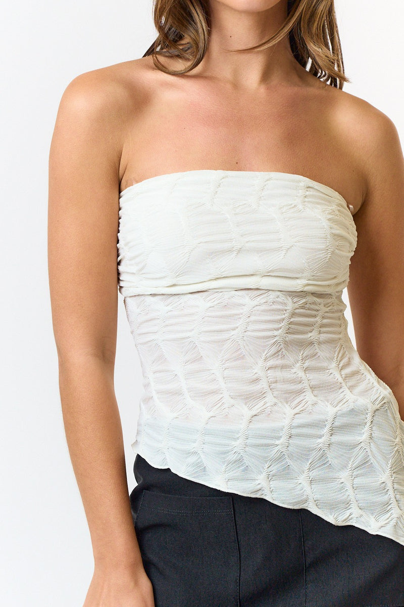 TEXTURED ASYMMETRICAL TUBE TOP - MARSHMALLOW