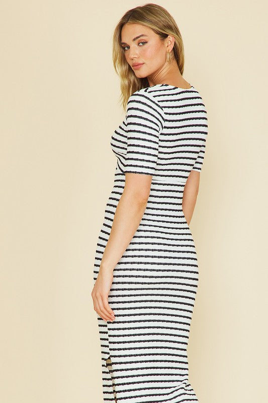 STRIPED KNIT MAXI DRESS - IVORY/BLACK