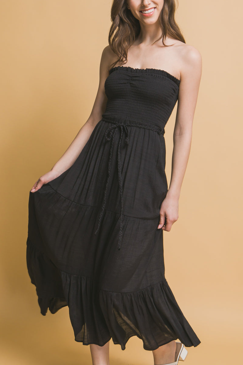 SMOCKED STRAPLESS MAXI DRESS - BLACK