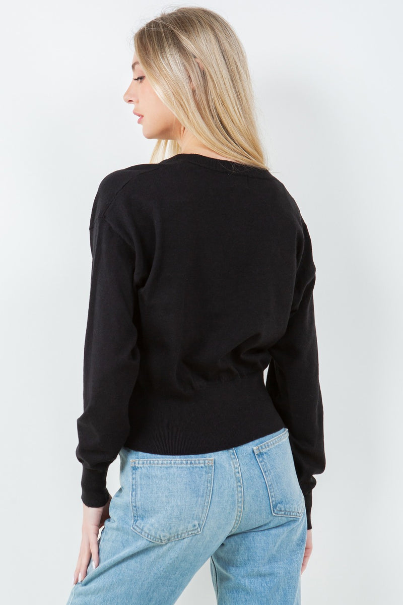 LIGHTWEIGHT V-NECK SWEATER - BLACK