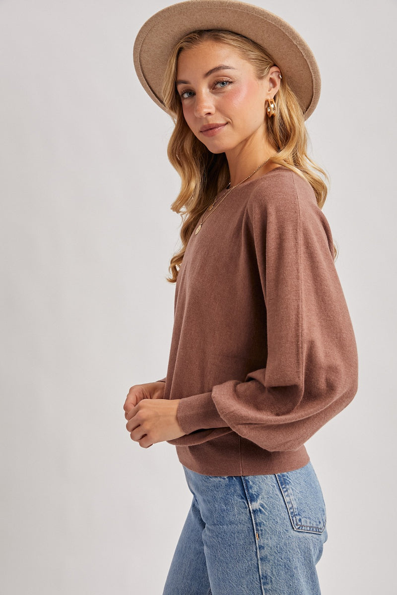 LIGHTWEIGHT KNIT SWEATER - MOCHA