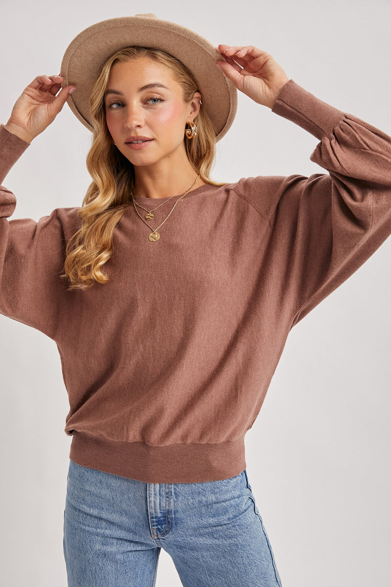 LIGHTWEIGHT KNIT SWEATER - MOCHA