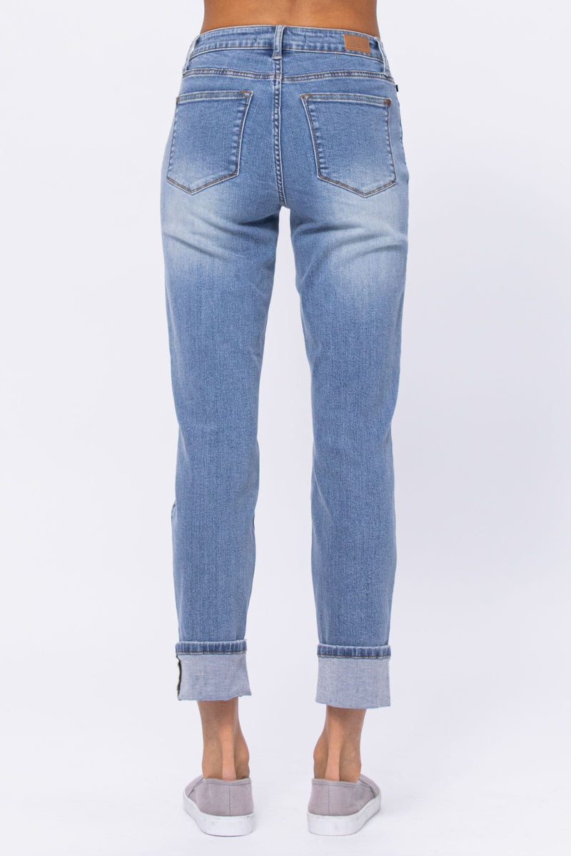 HIGH WAISTED BOYFRIEND JEANS - MED BLUE