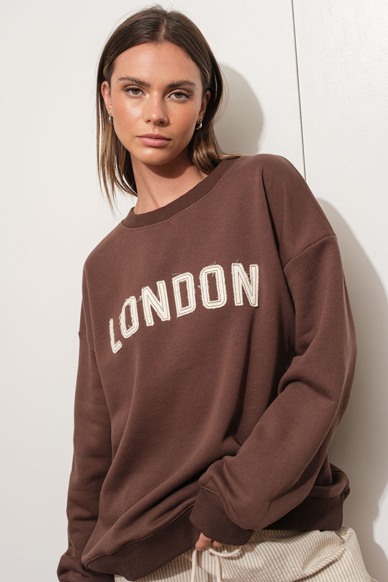 LONDON APPLIQUE SWEATSHIRT - BROWN