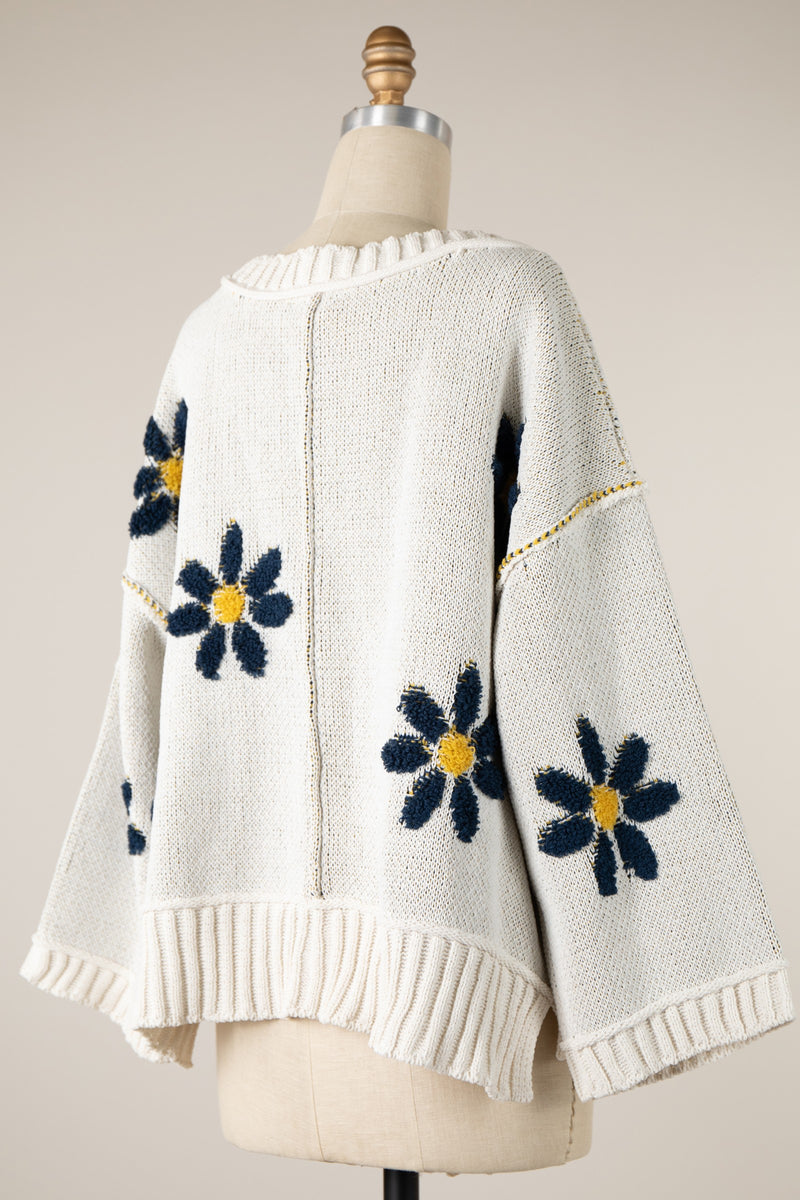 DAISY SOFT KNIT SWEATER - IVORY