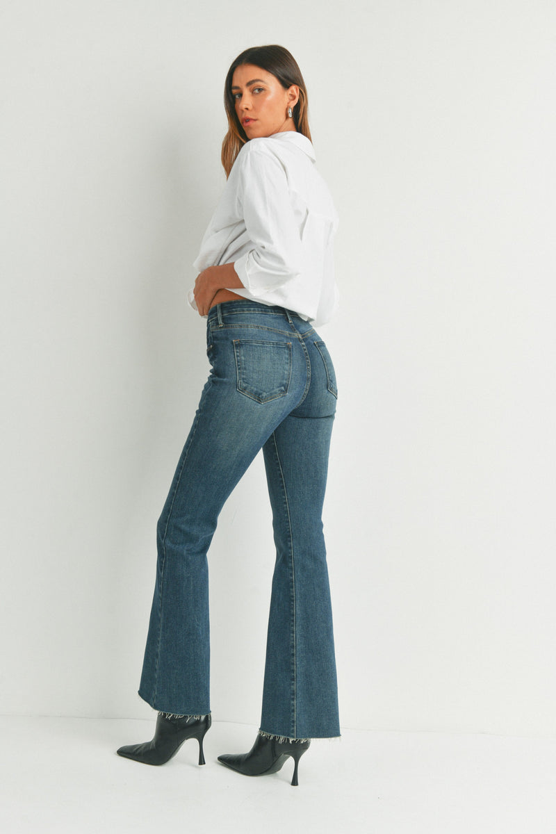 HIGH RISE SCISSOR CUT FLARE JEANS - DARK DENIM