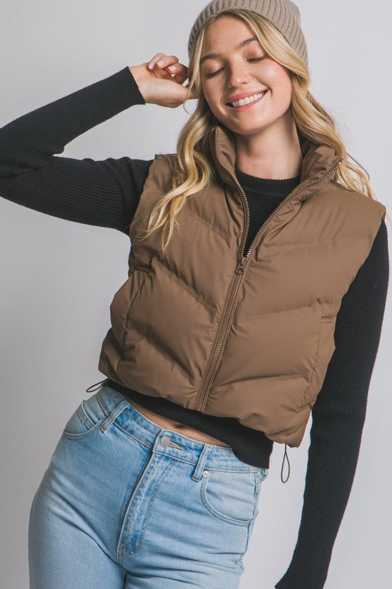 CROPPED PUFFER VEST - CHOCOLATE