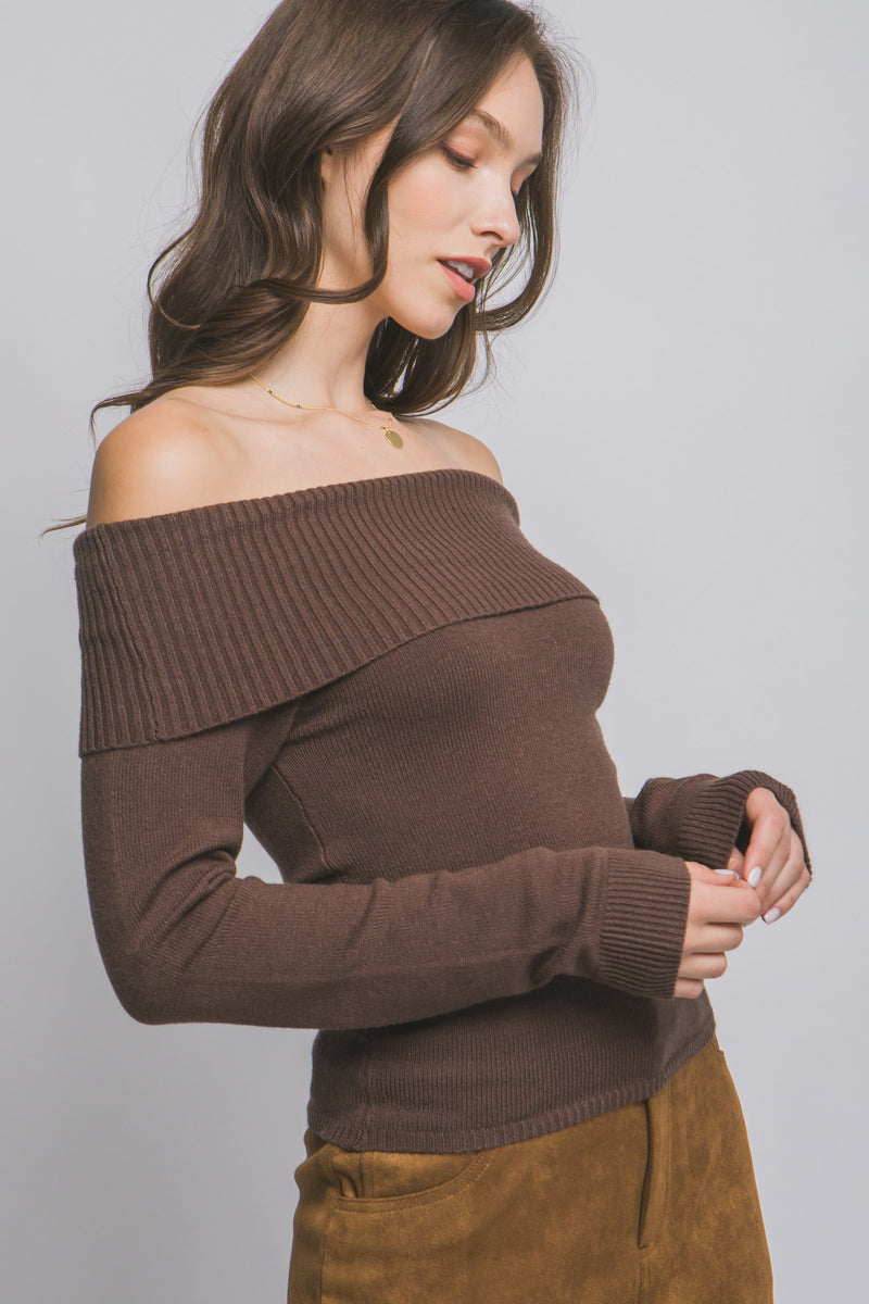 KNIT FITTED OFF SHOULDER TOP - MOCHA