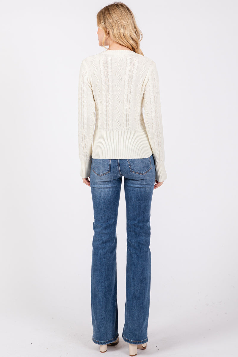 CABLE KNIT SWEATER - IVORY