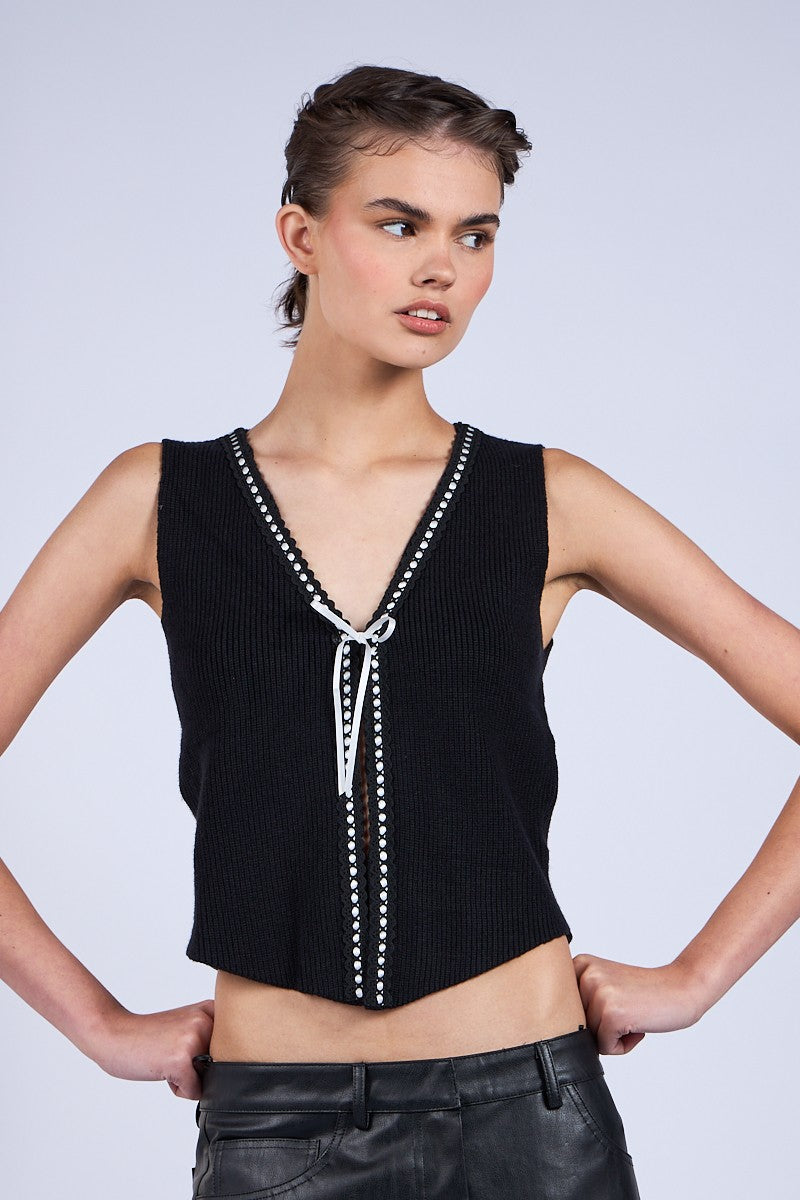 LACE RIBBON TRIM SWEATER VEST - BLACK