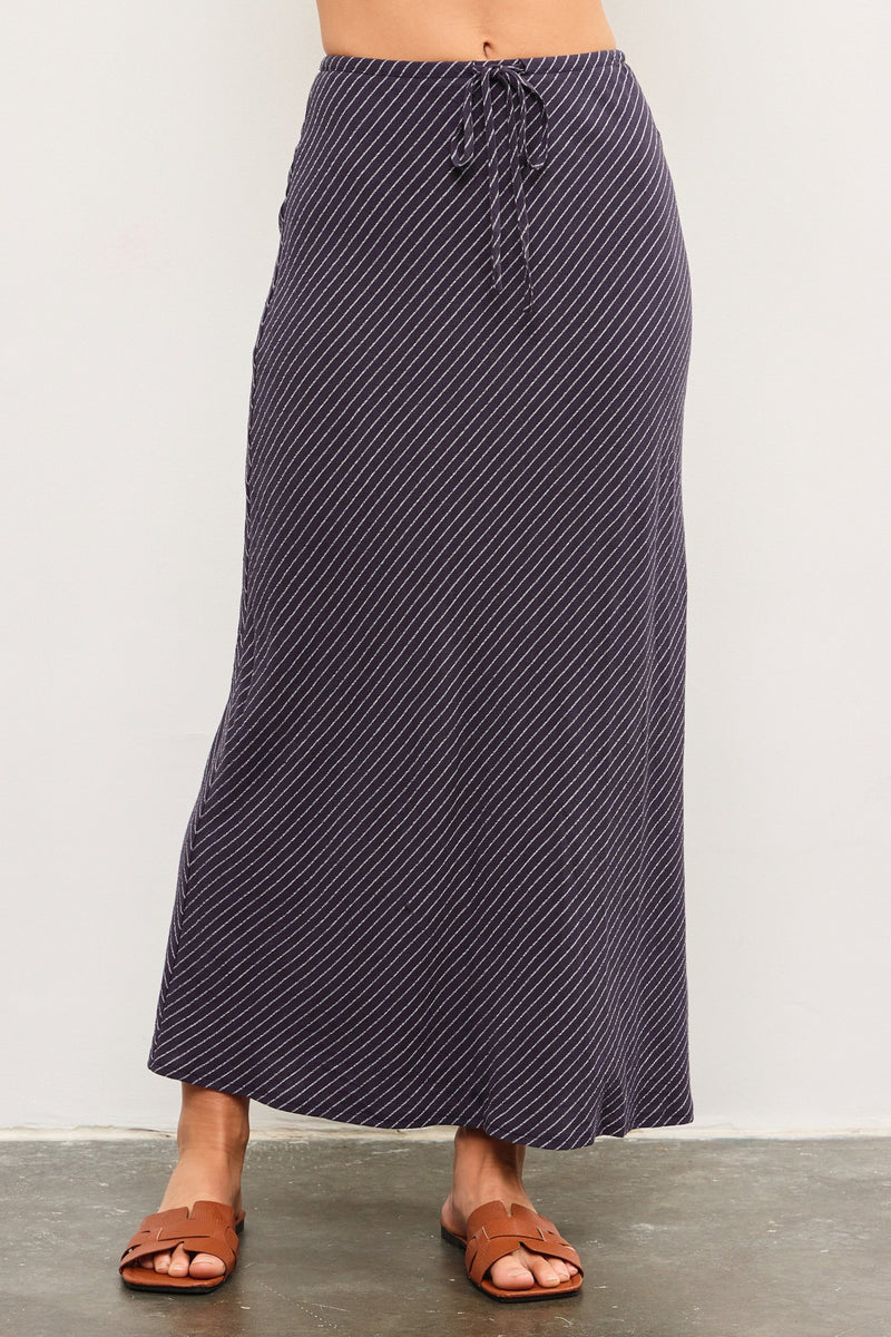 DRAWSTRING BACK SLIT MAXI SKIRT - MIDNIGHT