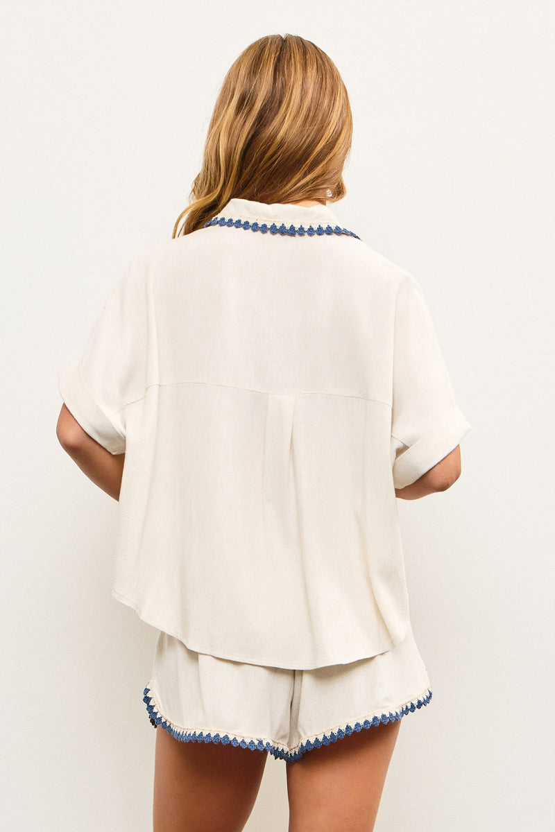 EMBROIDERED SHORT SLEEVE BUTTON DOWN - OATMEAL