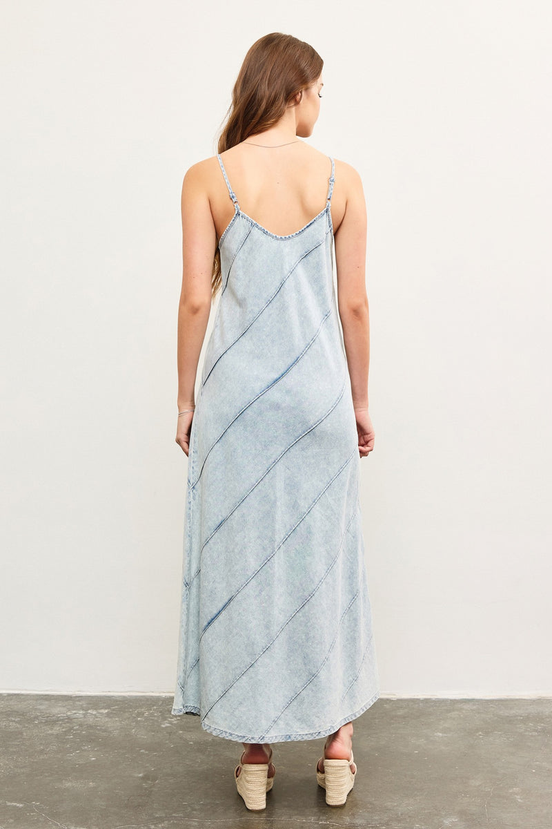 DENIM MAXI DRESS - LIGHT DENIM