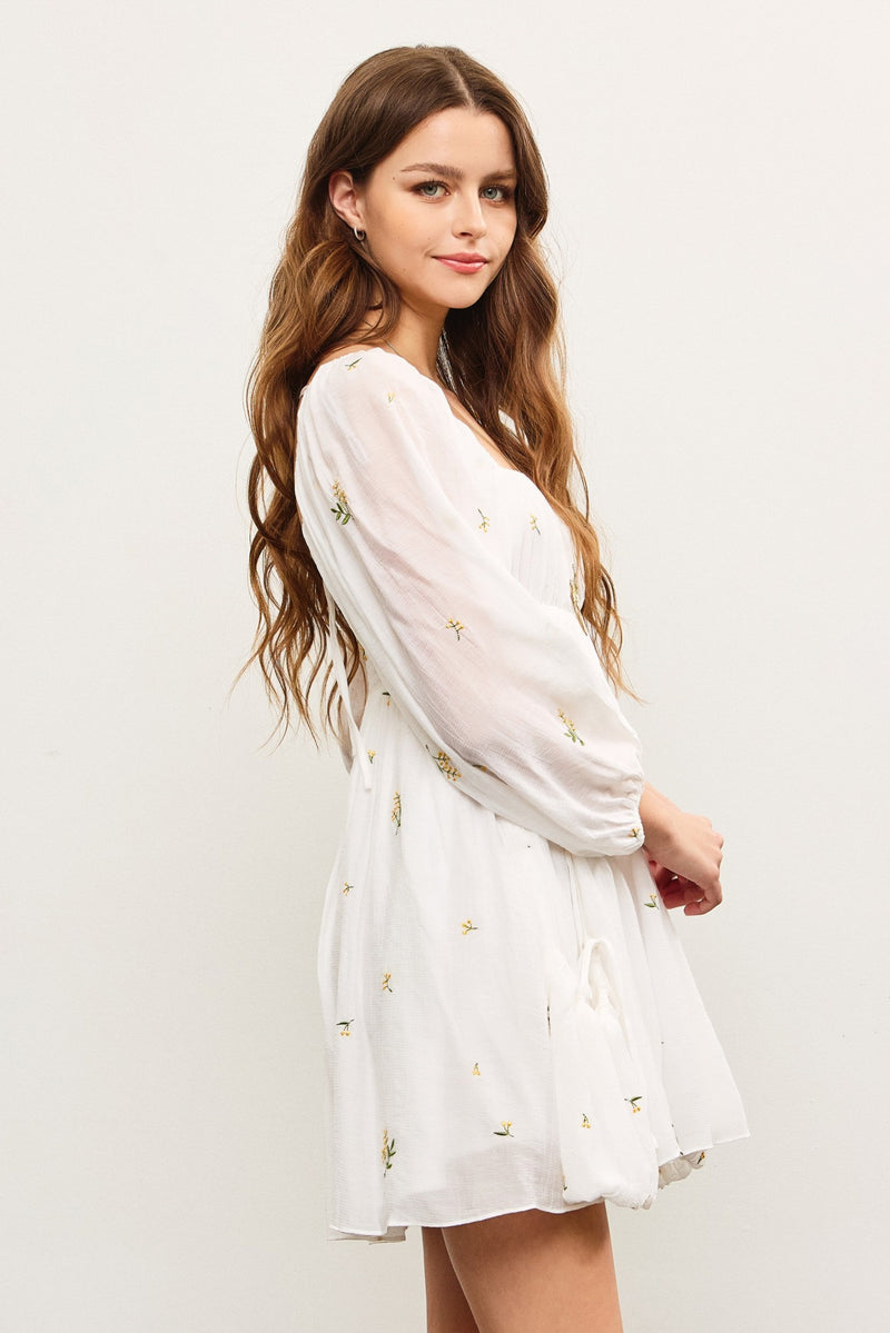 EMBROIDERED FLOWER DRESS - OFF WHITE