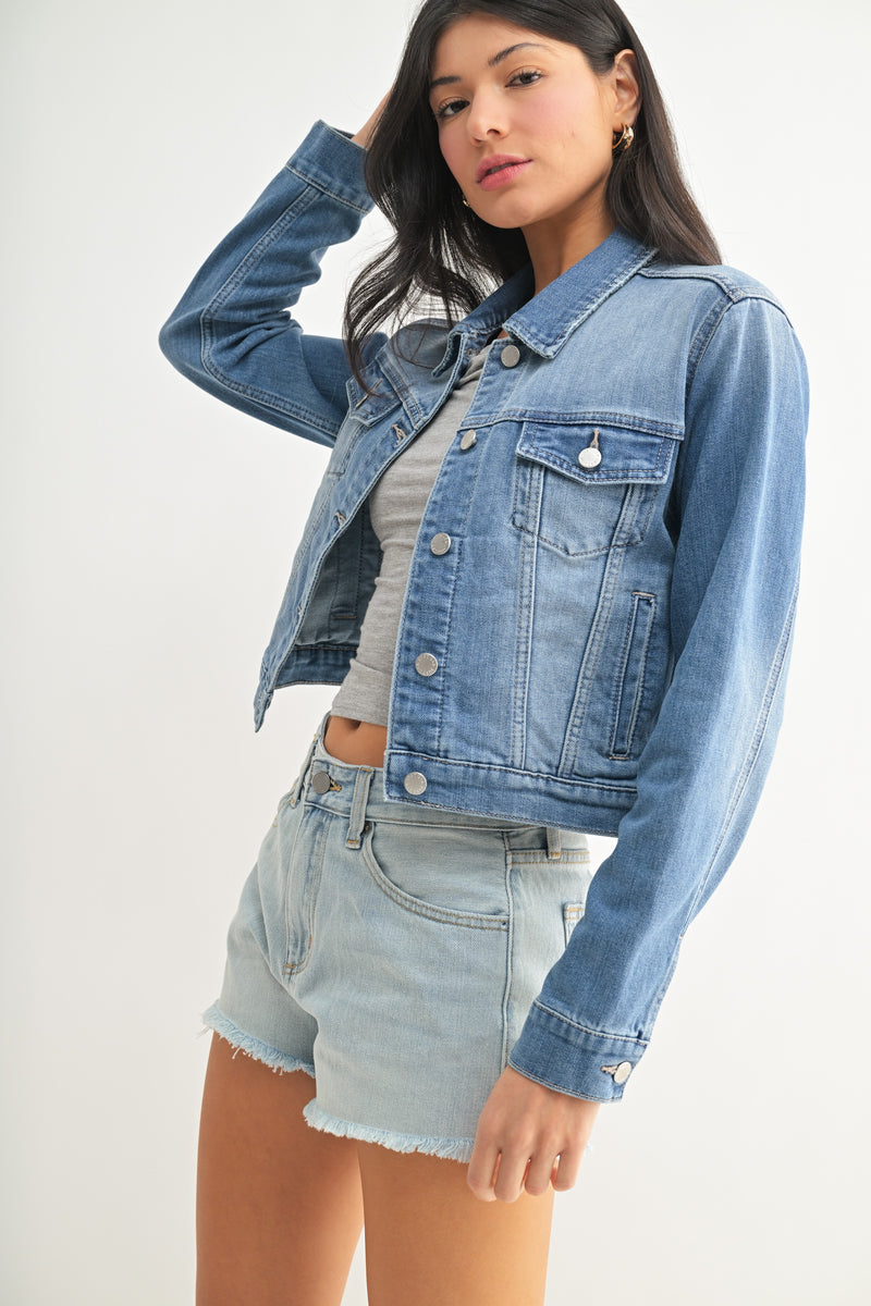 STRETCH CLASSIC DENIM JACKET - LIGHT DENIM