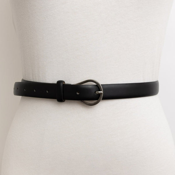 CLASSIC BELT WITH PEAR SHAPED BUCKLE - BLACK