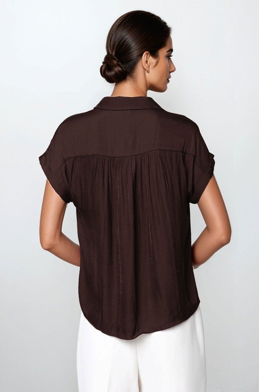 SHORT SLEEVE BUTTON FRONT BLOUSE - CHOCOLATE
