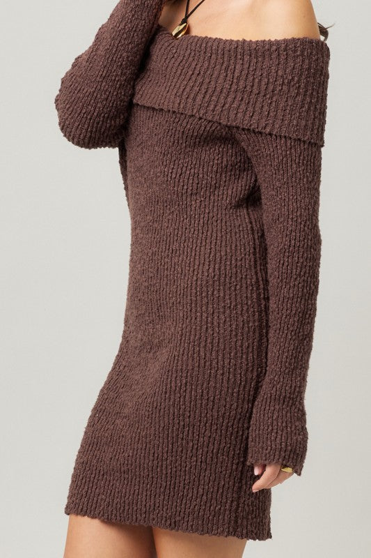OFF THE SHOULDER SWEATER DRESS - BROWN