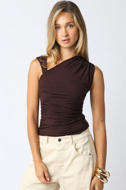 MIA ASYMMETRICAL KNIT TOP - DARK BROWN