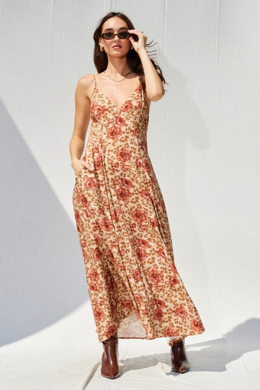 FLORAL PRINT OPEN BACK MAXI DRESS - RUST MULTI