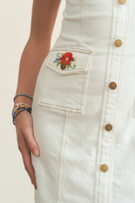 EMBROIDERED DEEP V MINI DRESS - OFF WHITE