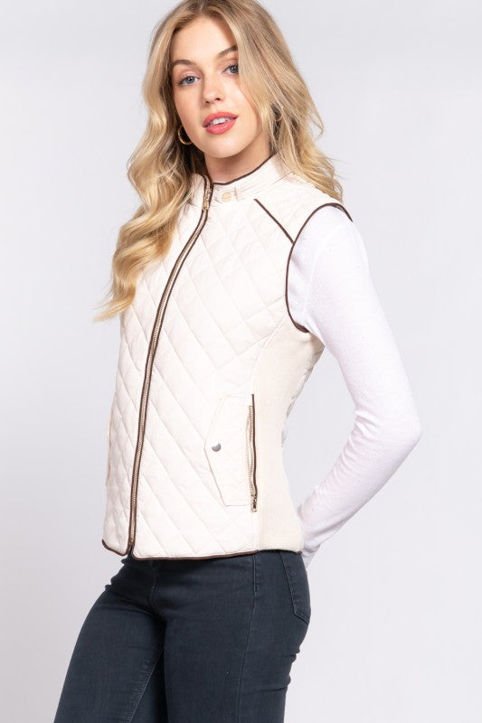 QUILTED VEST WITH PIPING DETAIL - IVORY
