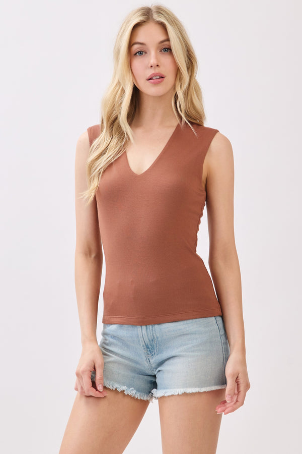 DOUBLE LAYER V-NECK TANK TOP - NUTSHELL