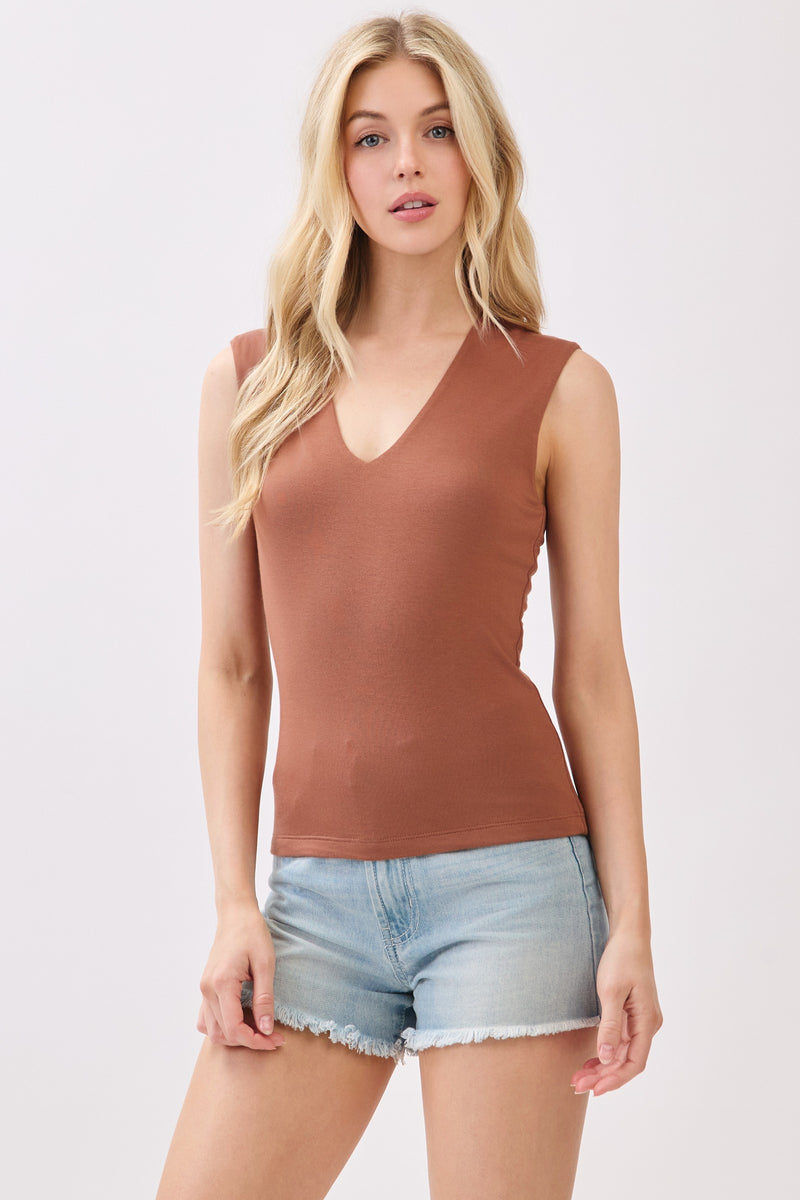 DOUBLE LAYER V-NECK TANK TOP - NUTSHELL