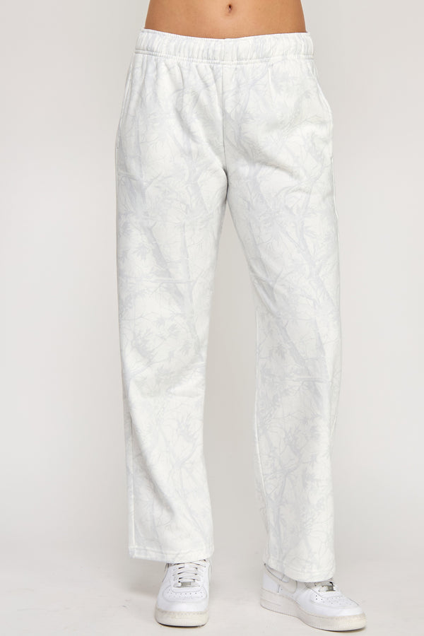 STRAIGHT LEG CAMO SWEATPANTS - WHITE CAMO