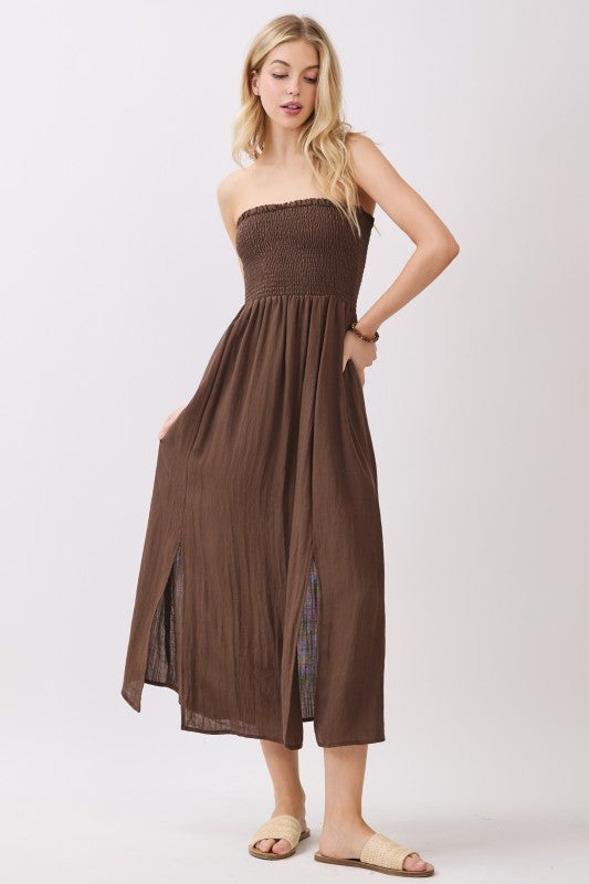 SMOCKED TUBE MIDI DRESS - BROWN