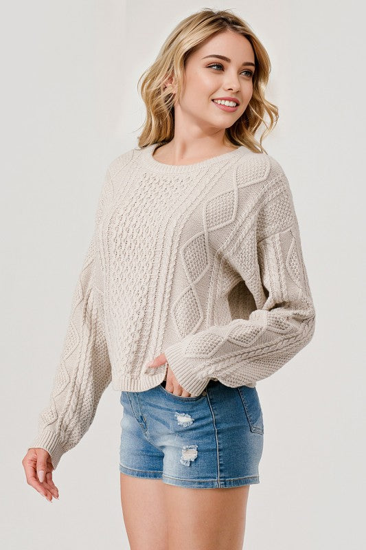 CABLE BRAID KNIT CROPPED SWEATER - BEIGE