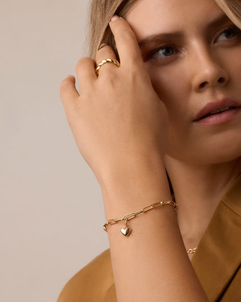 GORJANA AMOUR HELIUM HEART PARKER CHARM - GOLD