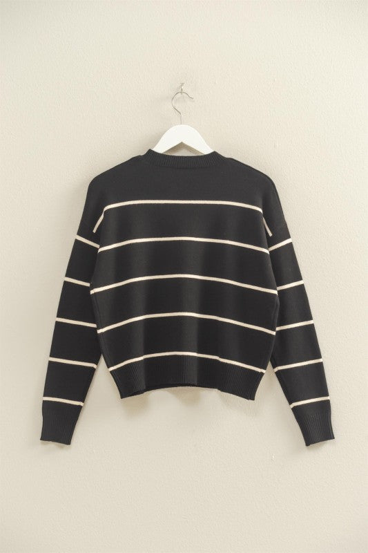 CREW NECK STRIPED SWEATER - BLACK