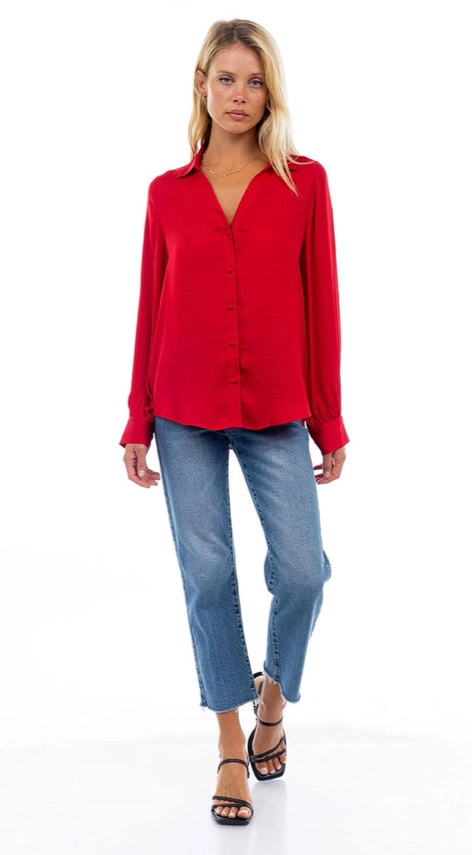 CLASSIC V-NECK BLOUSE - SCARLET