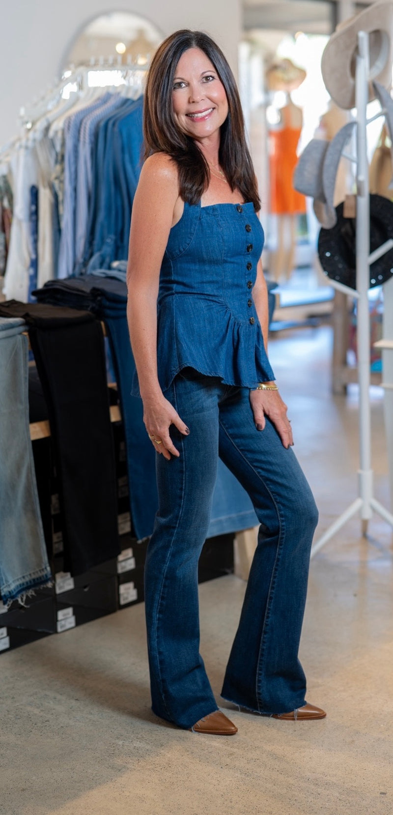 HIGH RISE SCISSOR CUT FLARE JEANS - DARK DENIM