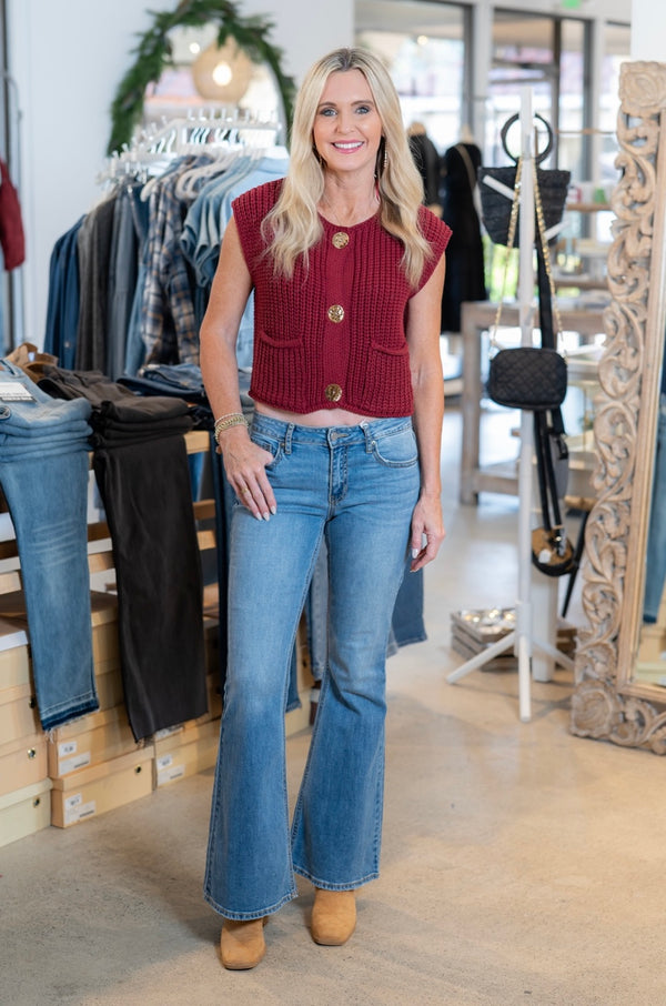 CHUNKY KNIT SWEATER VEST - BURGUNDY