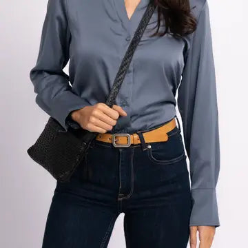 BARTELS HAND-WOVEN CROSSBODY BAG - BLACK