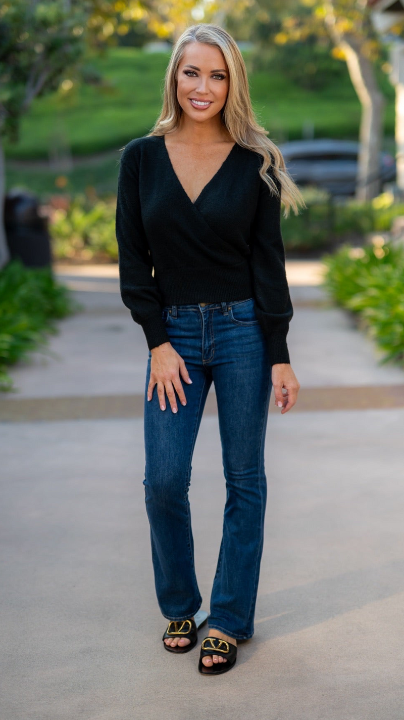 SURPLICE V-NECK SWEATER - BLACK