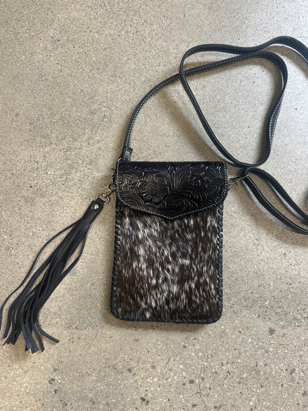 WESTERN COWHIDE PHONE CROSSBODY BAG - BLACK