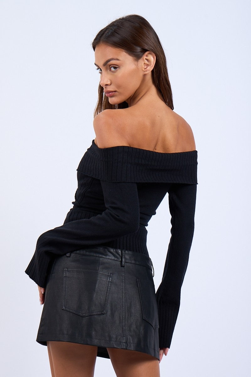 CROSSSED OFF SHOULDER SWEATER - BLACK