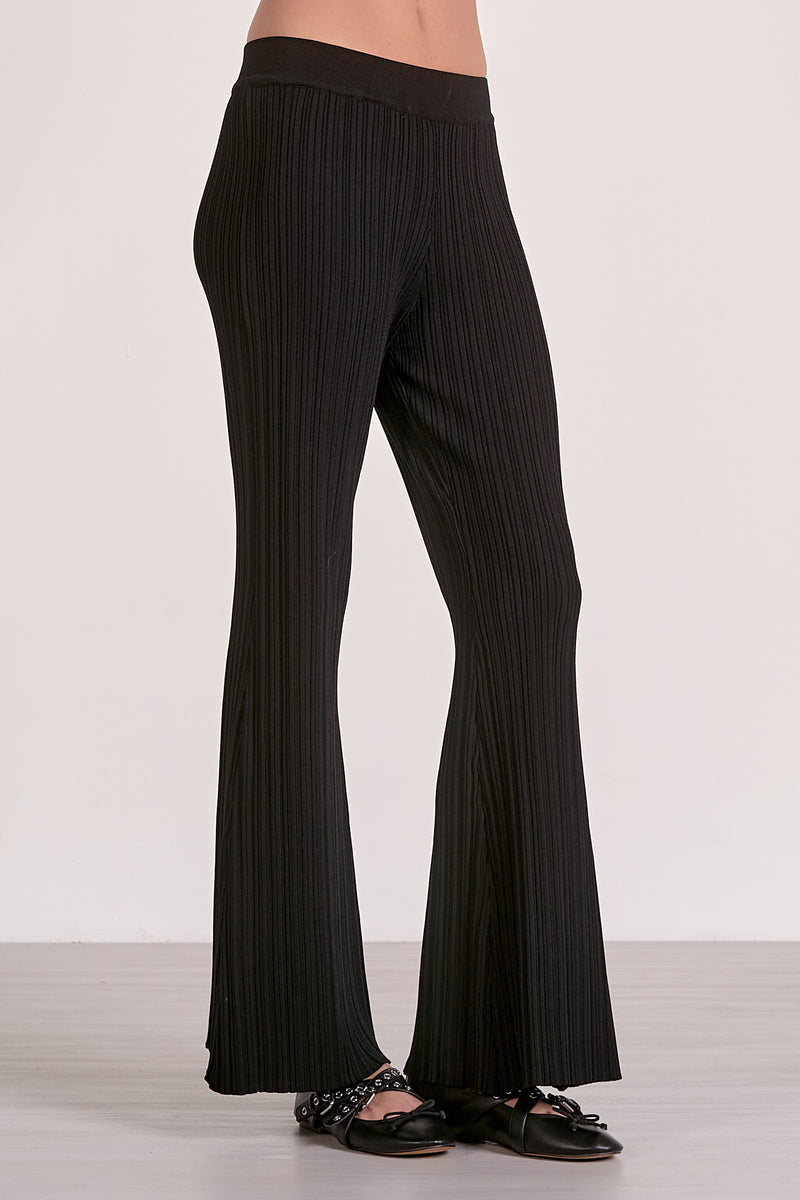 ELAN STRETCH RIBBED KNIT BOOTLEG PANTS - BLACK