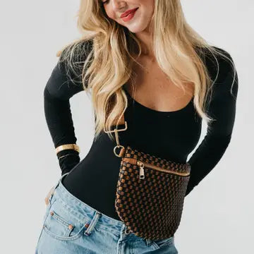 WESTLYN WOVEN BUM BAG - CHECKERED TAN/BLACK