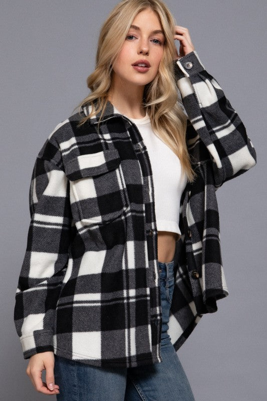 CHECKERED PRINT FLEECE SHACKET - BLACK /WHITE